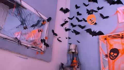 emily_castillo1_ online show from 27, 10, 2025