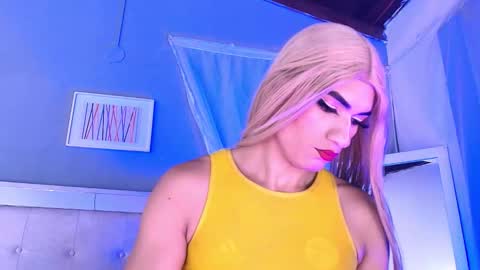 emily_castillo1_ online show from 17, 1, 2026