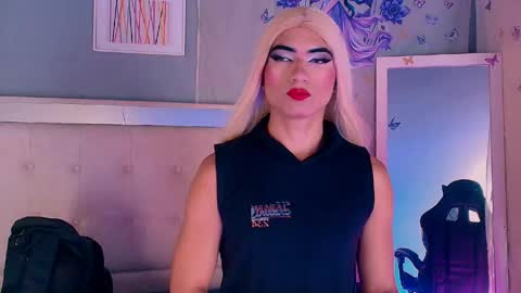 emily_castillo1_ online show from 3, 5, 2026