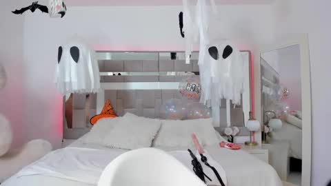 emily_devon online show from 21, 10, 2025