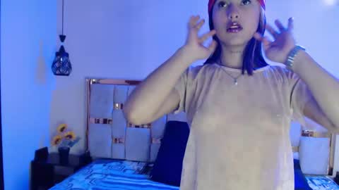 emily fox 3 online show from 31, 1, 2025