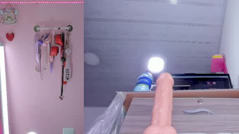 emily_foxxxi online show from 16, 5, 2026