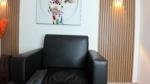 emily_frostt online show from 5, 4, 2026