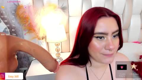 Snapshot of emily_hill___ chatting on 27, 2, 2025 EMILY Monday 5-2 am From Tuesday to Friday5-1 am Colombia time online show from 27, 2, 2025