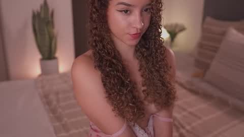 Snapshot of emily_johnson1 chatting on 3, 2, 2026 Juliana online show from 3, 2, 2026