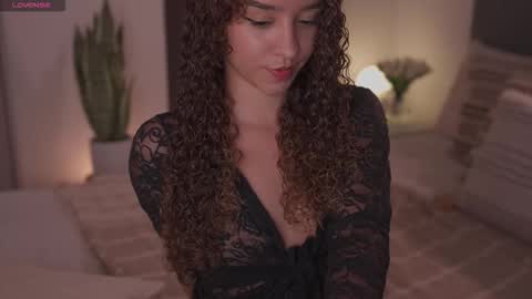 Snapshot of emily_johnson1 chatting on 4, 2, 2026 Juliana online show from 4, 2, 2026