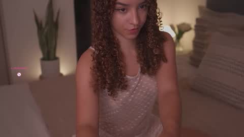 Snapshot of emily_johnson1 chatting on 11, 3, 2026 Juliana online show from 11, 3, 2026