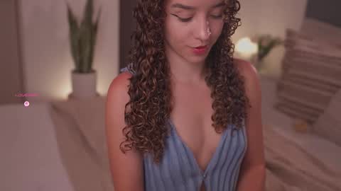 Snapshot of emily_johnson1 chatting on 16, 3, 2026 Juliana online show from 16, 3, 2026