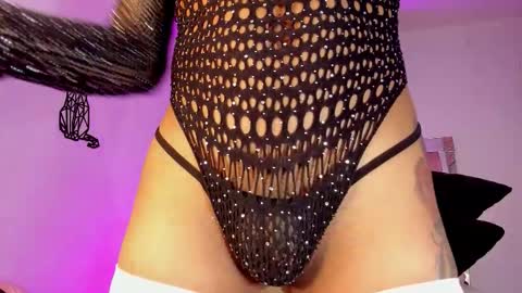 Snapshot of emily_lady20 chatting on 19, 9, 2025 emily lady20 Independient modelIndependiente online show from 19, 9, 2025