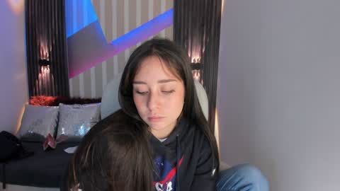 Emily online show from 11, 12, 2024