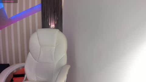 Emily online show from 30, 12, 2024
