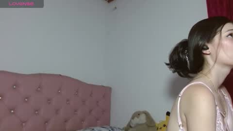 Emily littesweets online show from 26, 2, 2026