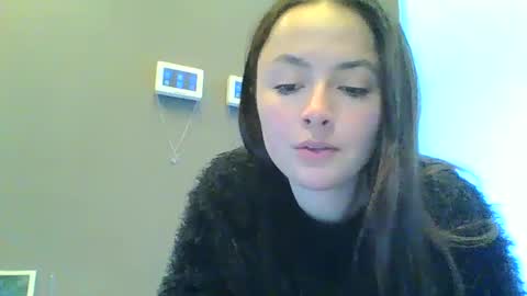 emily_morning_dew online show from 15, 12, 2024