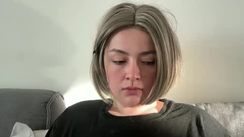 emily_morning_dew online show from 15, 5, 2026