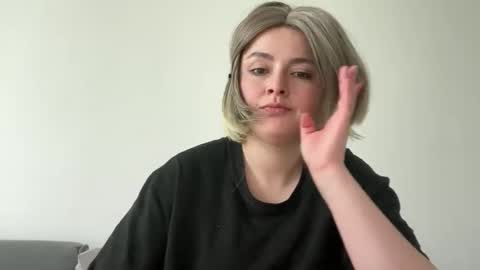 emily_morning_dew online show from 16, 5, 2026