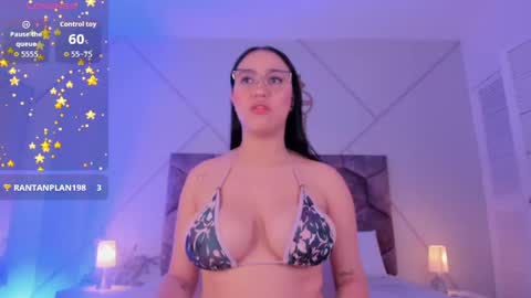 emily_nova_ online show from 24, 4, 2026