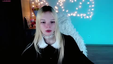 Lia online show from 22, 2, 2025