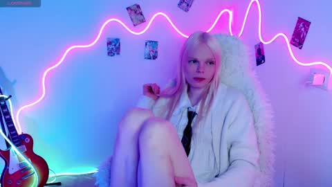 Lia online show from 1, 10, 2025