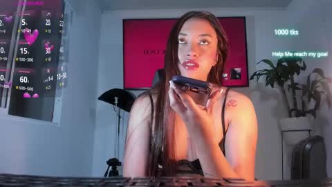 emily_palmeer online show from 9, 11, 2025