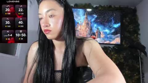 emily_palmeer online show from 8, 5, 2026
