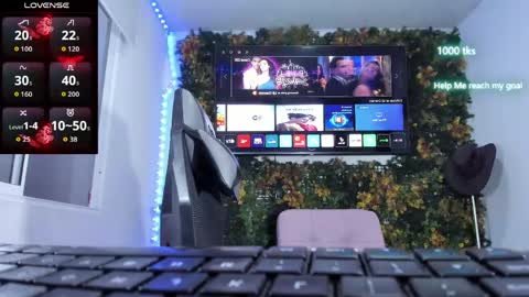 emily_palmeer online show from 11, 5, 2026