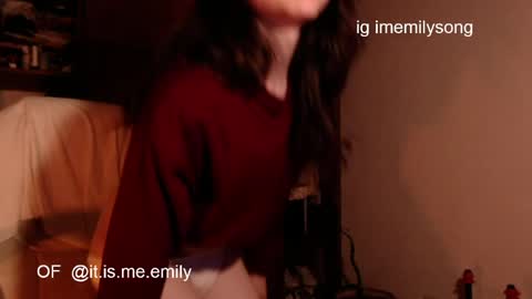 emily_pearl_ online show from 13, 5, 2026