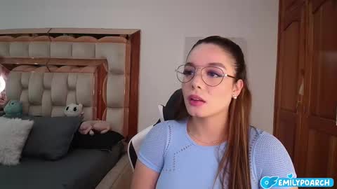 Snapshot of emily_poarch chatting on 24, 2, 2026 emily online show from 24, 2, 2026