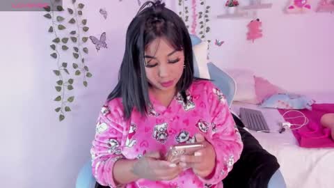 Snapshot of emily_restrepoo chatting on 29, 1, 2025 Emily online show from 29, 1, 2025