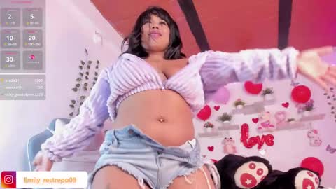 Snapshot of emily_restrepoo chatting on 17, 2, 2025 Emily online show from 17, 2, 2025