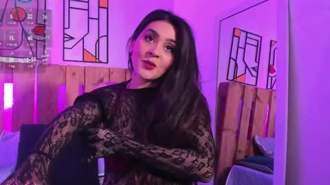 Emilly online show from 30, 4, 2026