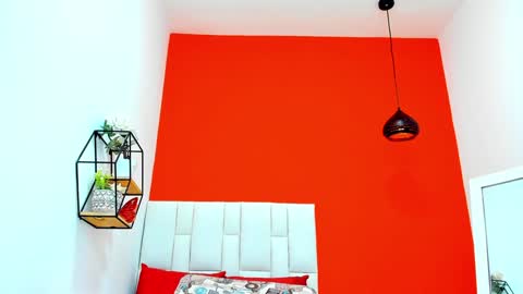 Emily online show from 16, 12, 2024