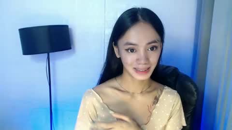 emily_sexyslut online show from 10, 12, 2024