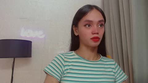 emily_sexyslut online show from 3, 1, 2025