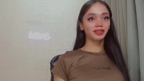 emily_sexyslut online show from 7, 1, 2025