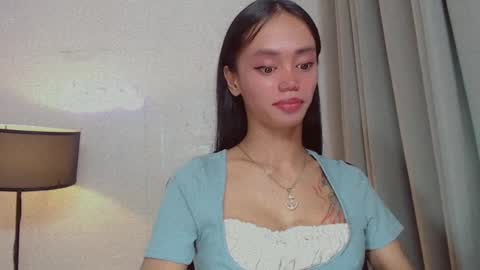 emily_sexyslut online show from 2, 2, 2025