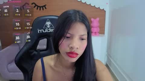 emily_smith_t online show from 1, 6, 2026
