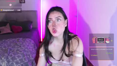 Emily  Swan online show from 16, 10, 2025