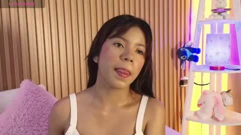 Emily online show from 7, 5, 2026