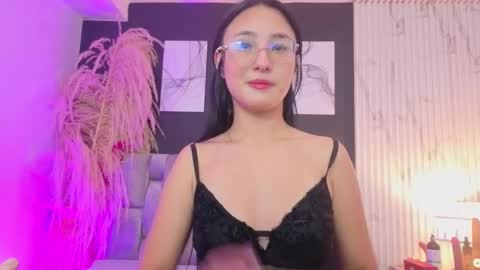 emily_vermont online show from 28, 9, 2025