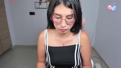 Emi online show from 10, 3, 2026