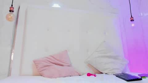 Snapshot of emilyadams0 chatting on 19, 9, 2025 emilyadams0 online show from 19, 9, 2025