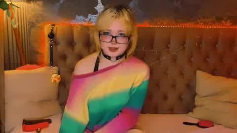 Baby Emelli online show from 8, 5, 2026