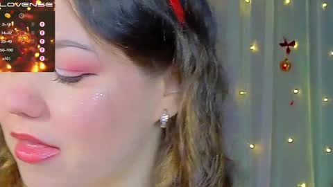 Snapshot of emilyart_ chatting on 1, 1, 2025 artist Emily online show from 1, 1, 2025