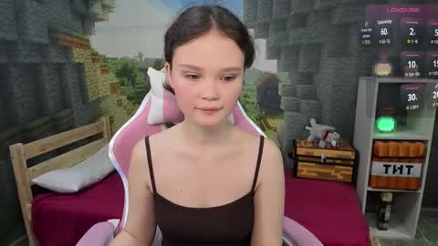 Emilyhaves online show from 30, 9, 2025