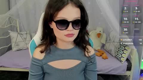 Emilyhaves online show from 11, 2, 2026