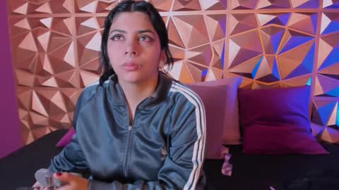  Emily  online show from 3, 10, 2025