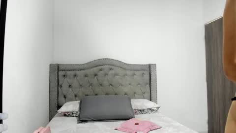 Snapshot of emilydauz chatting on 14, 1, 2026 Camila online show from 14, 1, 2026