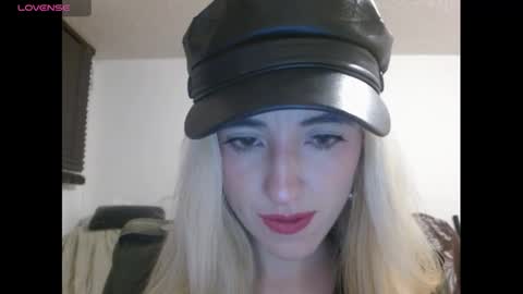 Emily Edwards online show from 30, 12, 2024