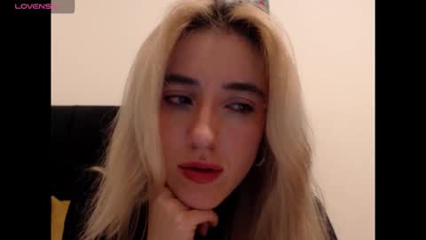 Emily Edwards online show from 10, 10, 2025