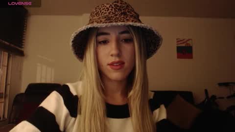 Emily Edwards online show from 5, 2, 2026